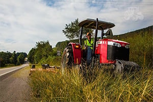 Massey Ferguson Tractors 100-175 HP